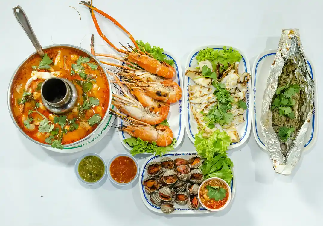 Tom yum kung and Thai seafood soups